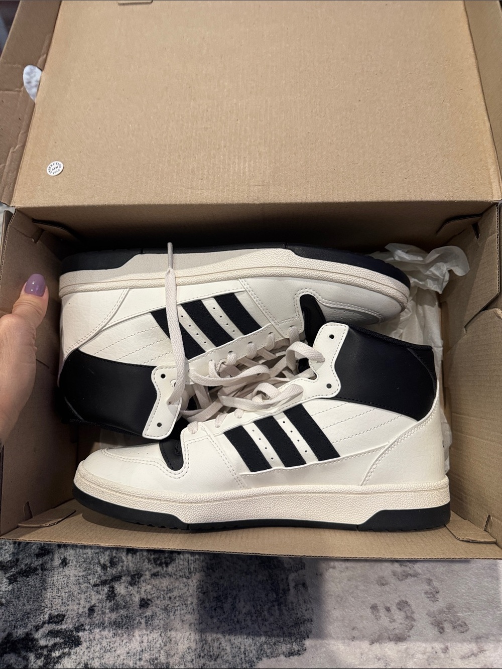 adidas women’s White and Black High-Top Basketball Sneakers. Size 9